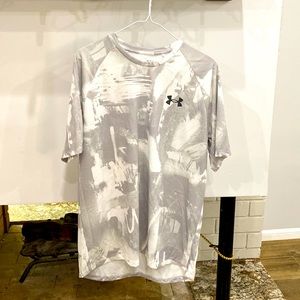 Under Armour Heatgear Workout Shirt